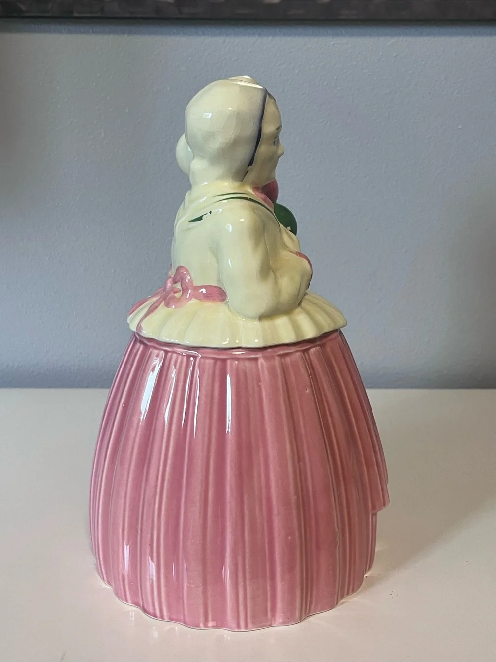 Vintage Pottery Guild of America Balloon Lady Ceramic Cookie Jar 1940's 11.5”